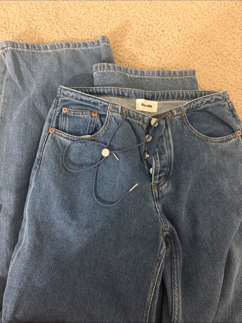 Still Here Cool Jeans in Medium Blue